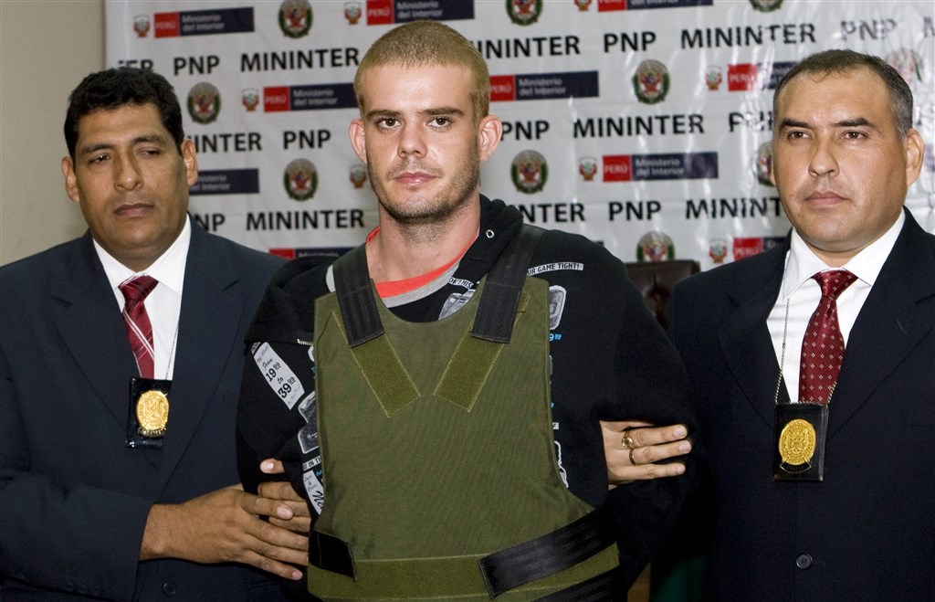 'Joran van der Sloot krijgt eis van 18 jaar cel te horen'